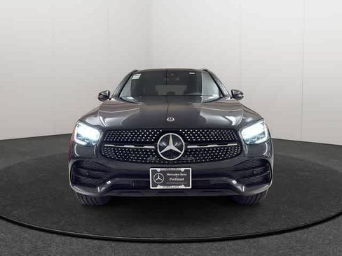 Certified 2022 Mercedes-Benz GLC 300 4MATIC image 2