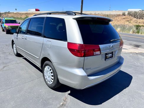 Used 2004 Toyota Sienna LE FWD image 4