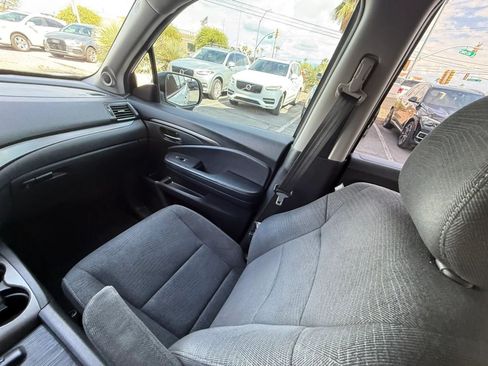 Used 2017 Honda Pilot EX image 48