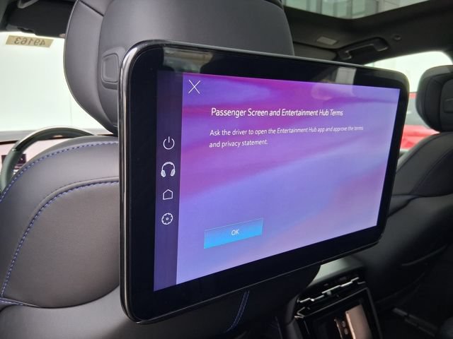 New 2026 Cadillac Escalade IQ Luxury 1 AWD/4WD image 28