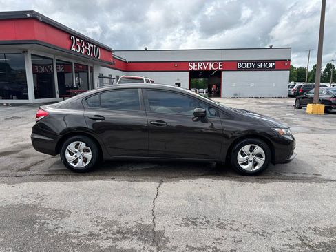 Used 2014 Honda Civic LX image 2