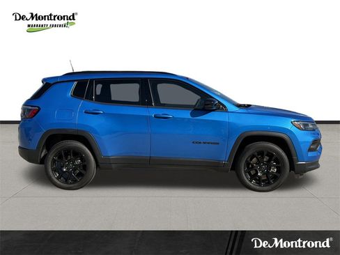 New 2025 Jeep Compass Latitude w/ Altitude Special Edition image 4