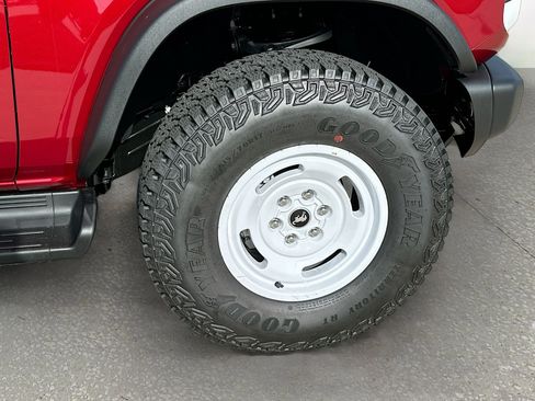New 2026 Ford Bronco Heritage Edition AWD/4WD image 18