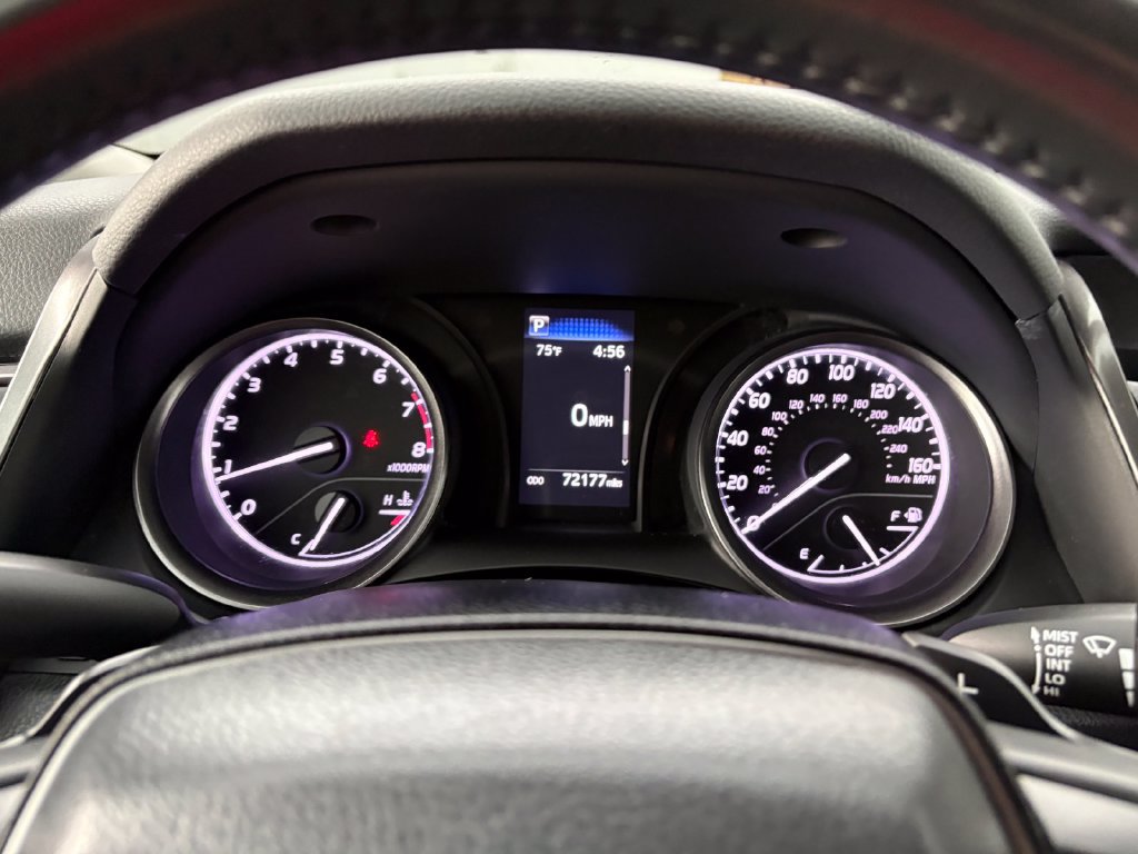 Used 2024 Toyota Camry SE FWD image 18