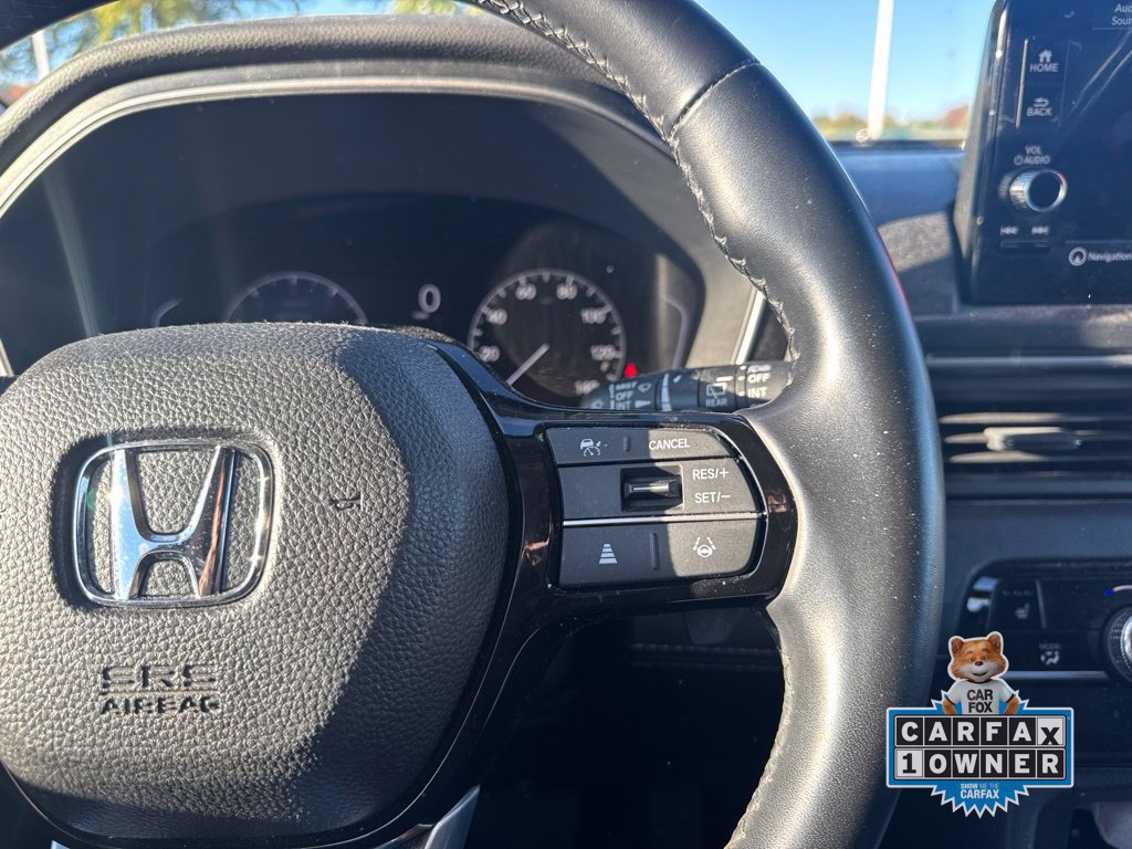 Used 2025 Honda Pilot Touring image 16