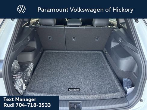 New 2026 Volkswagen Tiguan SE R-Line AWD/4WD image 12