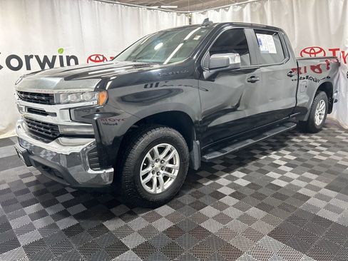 Used 2021 Chevrolet Silverado 1500 LT w/ Bed Protection Package image 3