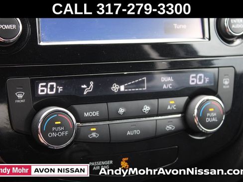 Used 2017 Nissan Rogue SL w/ SL Premium Package FWD image 40