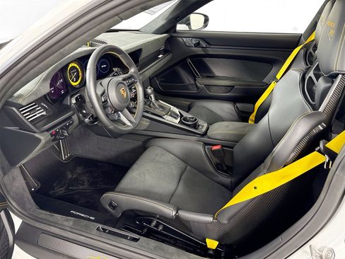 Used 2024 Porsche 911 GT3 RS image 9