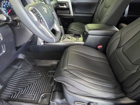 Used 2019 Toyota 4Runner SR5 RWD image 6