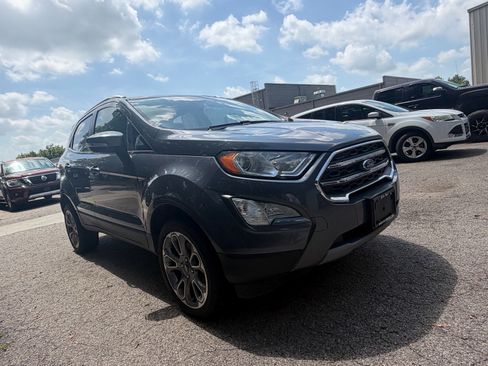 Used 2021 Ford EcoSport Titanium AWD/4WD image 2