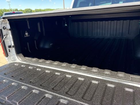 Used 2025 RAM 1500 Big Horn AWD/4WD image 15