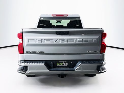 Used 2025 Chevrolet Silverado 1500 Custom image 7