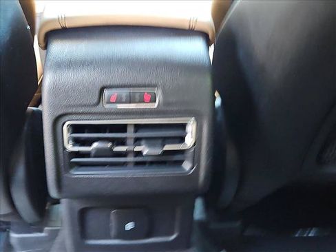 Used 2020 Lincoln Corsair Reserve AWD/4WD image 26