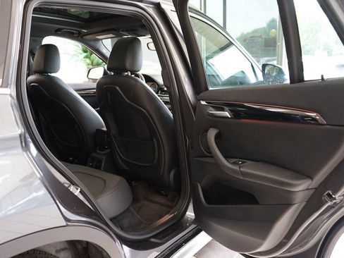 Used 2021 BMW X1 xDrive28i w/ Convenience Package AWD/4WD image 49