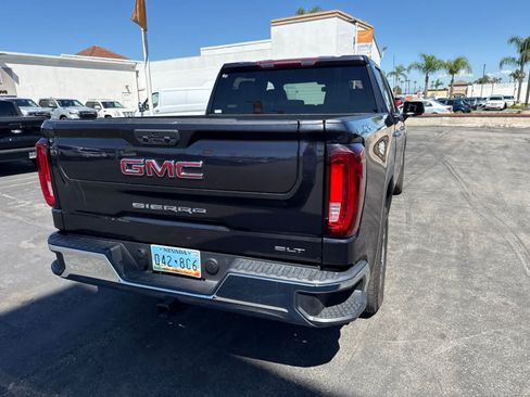 Used 2025 GMC Sierra 1500 SLT AWD/4WD image 15