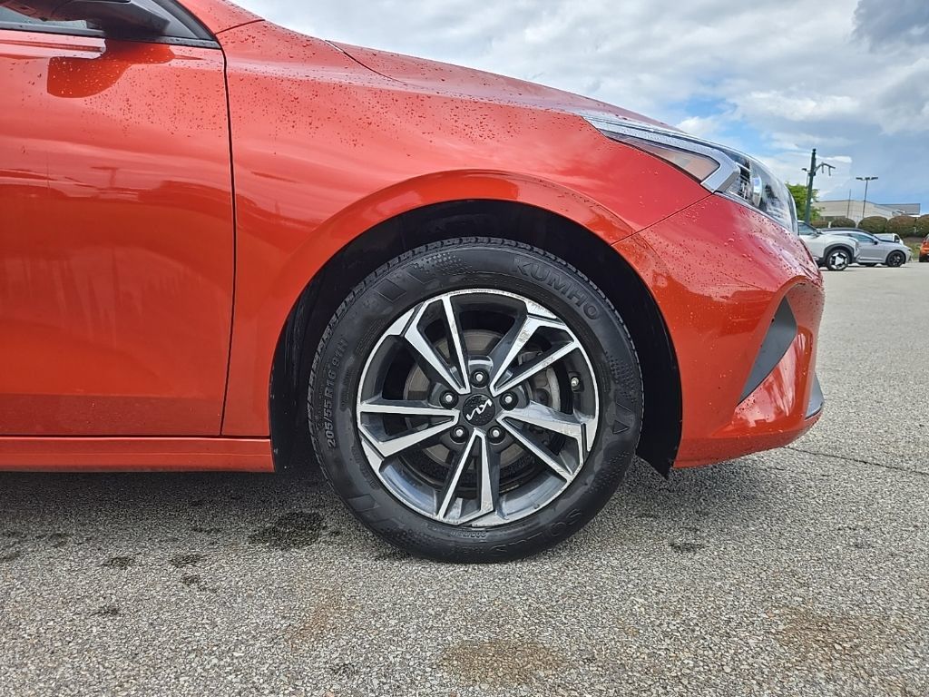 Certified 2023 Kia Forte LXS FWD image 11