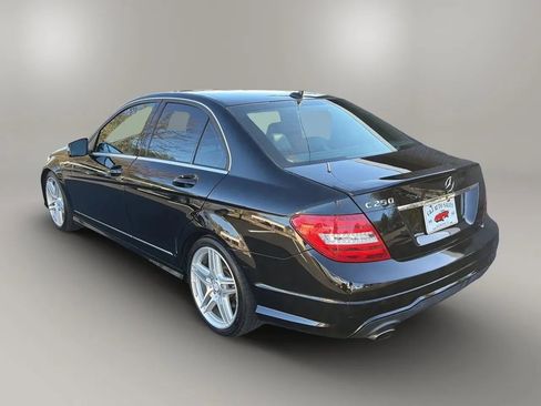 Used 2013 Mercedes-Benz C 250 Sedan w/ Multimedia Pkg image 6