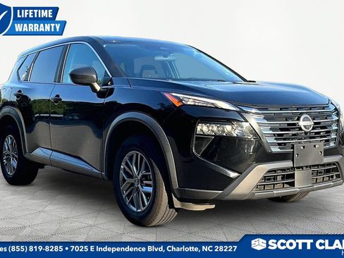 Used 2024 Nissan Rogue S AWD/4WD image 1