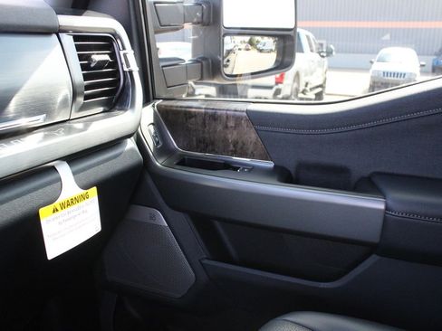 New 2026 Ford F250 Lariat w/ Tremor Off-Road Package AWD/4WD image 21