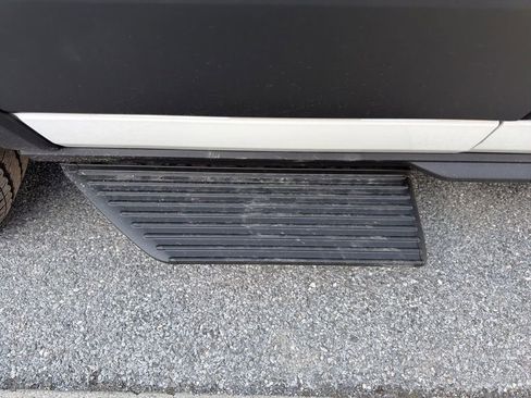 New 2026 Ford Transit 350 148 Medium Roof Wagon AWD image 17