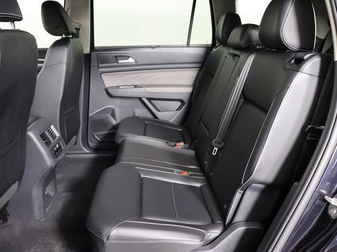 Used 2022 Volkswagen Atlas SE FWD image 16