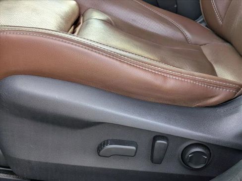 Used 2021 Subaru Outback Touring w/ Popular Package #2 image 4