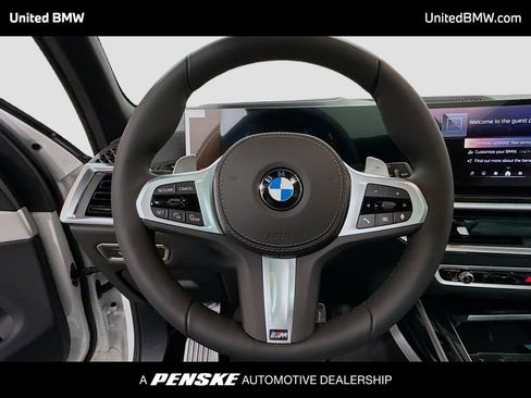 New 2026 BMW X7 xDrive40i w/ M Sport Package AWD/4WD image 6