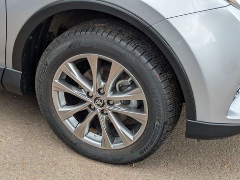 Used 2016 Toyota RAV4 Limited AWD/4WD image 10