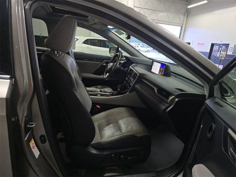 Used 2019 Lexus RX 350 FWD image 9