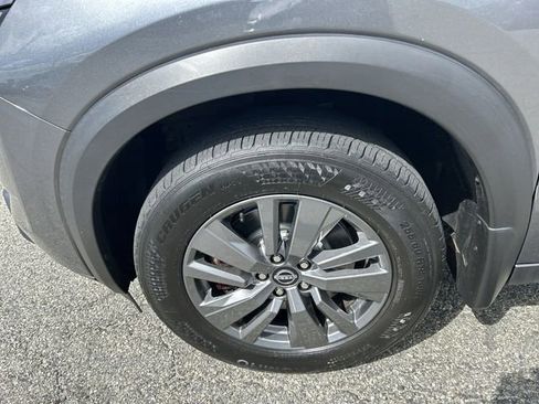 Certified 2024 Nissan Pathfinder SV AWD/4WD image 10