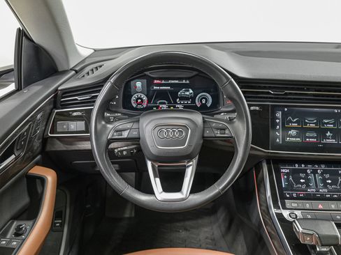 Used 2022 Audi Q8 Premium Plus image 17