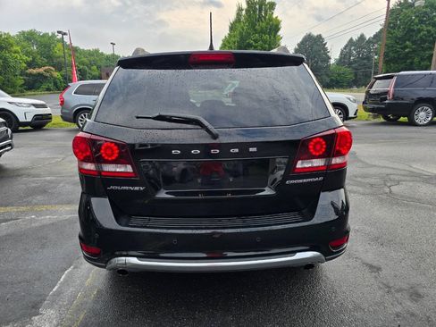 Used 2015 Dodge Journey Crossroad w/ Flexible Seating Group FWD image 4