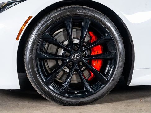 Used 2018 Lexus LC 500 Coupe w/ Performance Package image 10