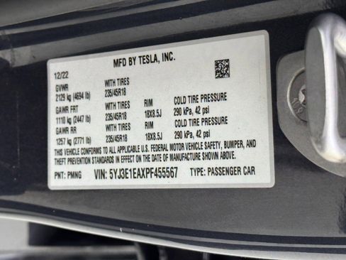 Used 2023 Tesla Model 3 Standard Range image 47