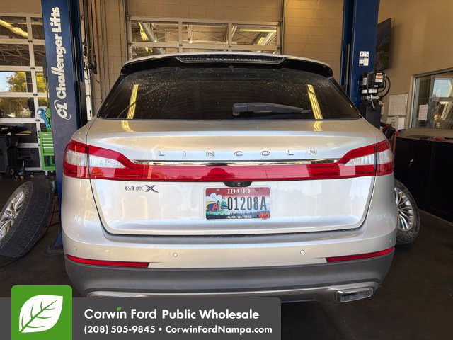 Used 2018 Lincoln MKX Select w/ Select Plus Package FWD image 9