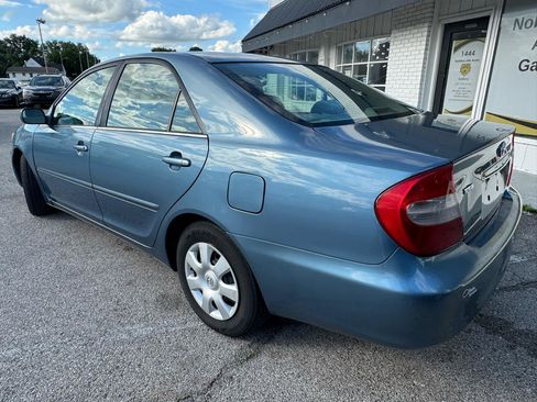 Used 2003 Toyota Camry XLE FWD image 4