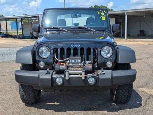 Used 2018 Jeep Wrangler Sport AWD/4WD image 8