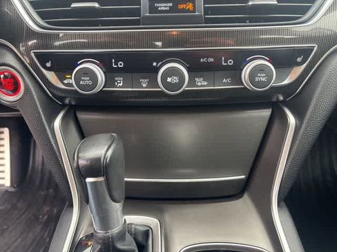 Used 2021 Honda Accord Sport Special Edition image 18
