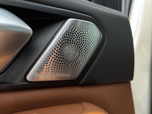 Certified 2025 BMW X7 M60i w/ Climate Comfort Package image 41