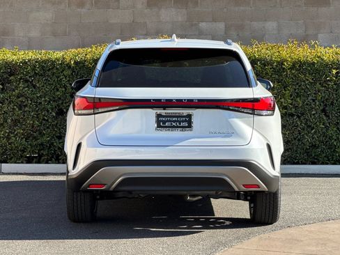 New 2026 Lexus RX 450h AWD w/ Convenience Package image 5
