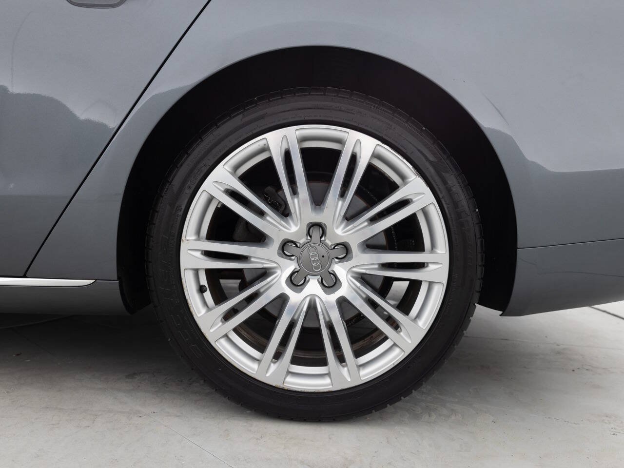 Used 2014 Audi A8 3.0T AWD/4WD image 20