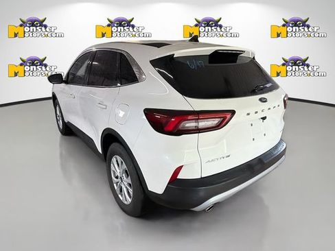 Used 2023 Ford Escape Active w/ Tech Pack #1 AWD/4WD image 6