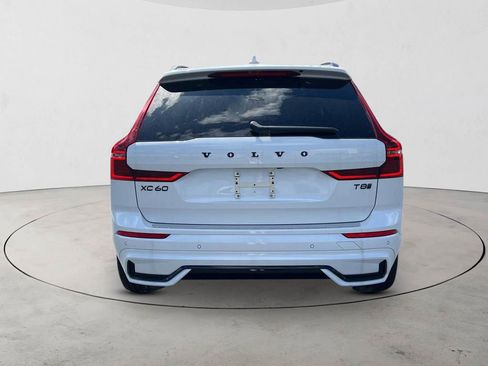 New 2026 Volvo XC60 T8 Ultra w/ Protection Package Premier AWD/4WD image 4