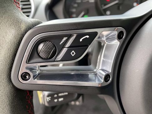 Used 2021 Porsche 718 Boxster Spyder RWD image 16