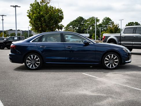 Used 2022 Audi A4 2.0T Premium Plus image 11