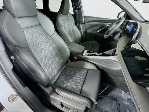 New 2026 Audi SQ5 Premium Plus AWD/4WD image 8