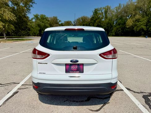 Used 2014 Ford Escape S FWD image 6