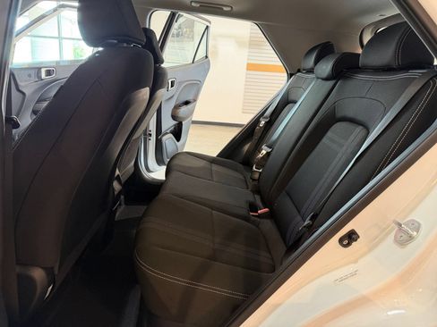 Used 2026 Hyundai Venue SEL FWD image 24