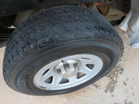 Used 2015 Chevrolet Silverado 1500 W/T w/ WT Convenience Package image 26